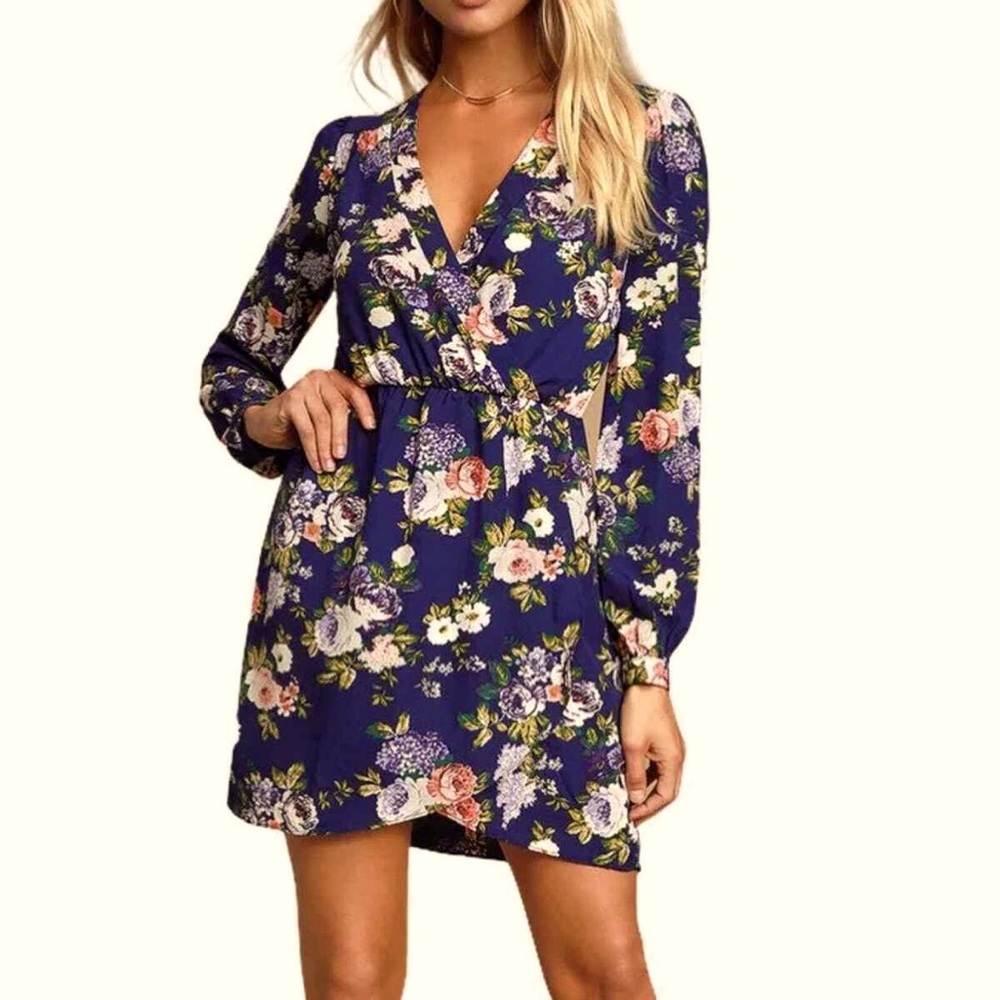 Lulus That’s a Wrap Floral Print Dress Navy Background Long Sleeve Button wrist